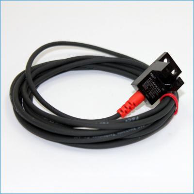FC-SPX307Z Interruptor infravermelho com slot de 5 mm, 4 fios, sensor de garfo, tensão de trabalho de 5-24 VCC
